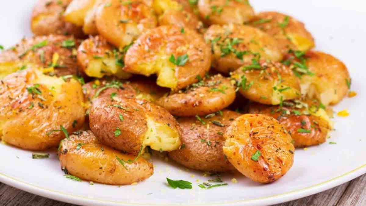 Pommes de terre écrasées au paprika très savoureuses