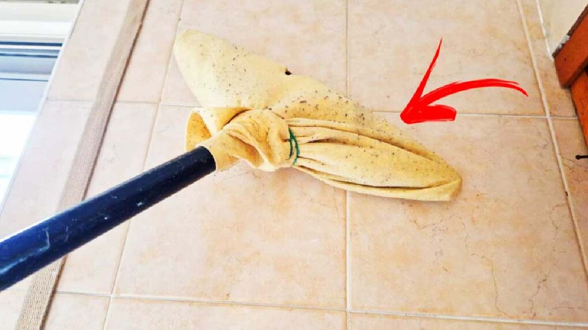 Nettoyer Des Carreaux De Salle De Bain